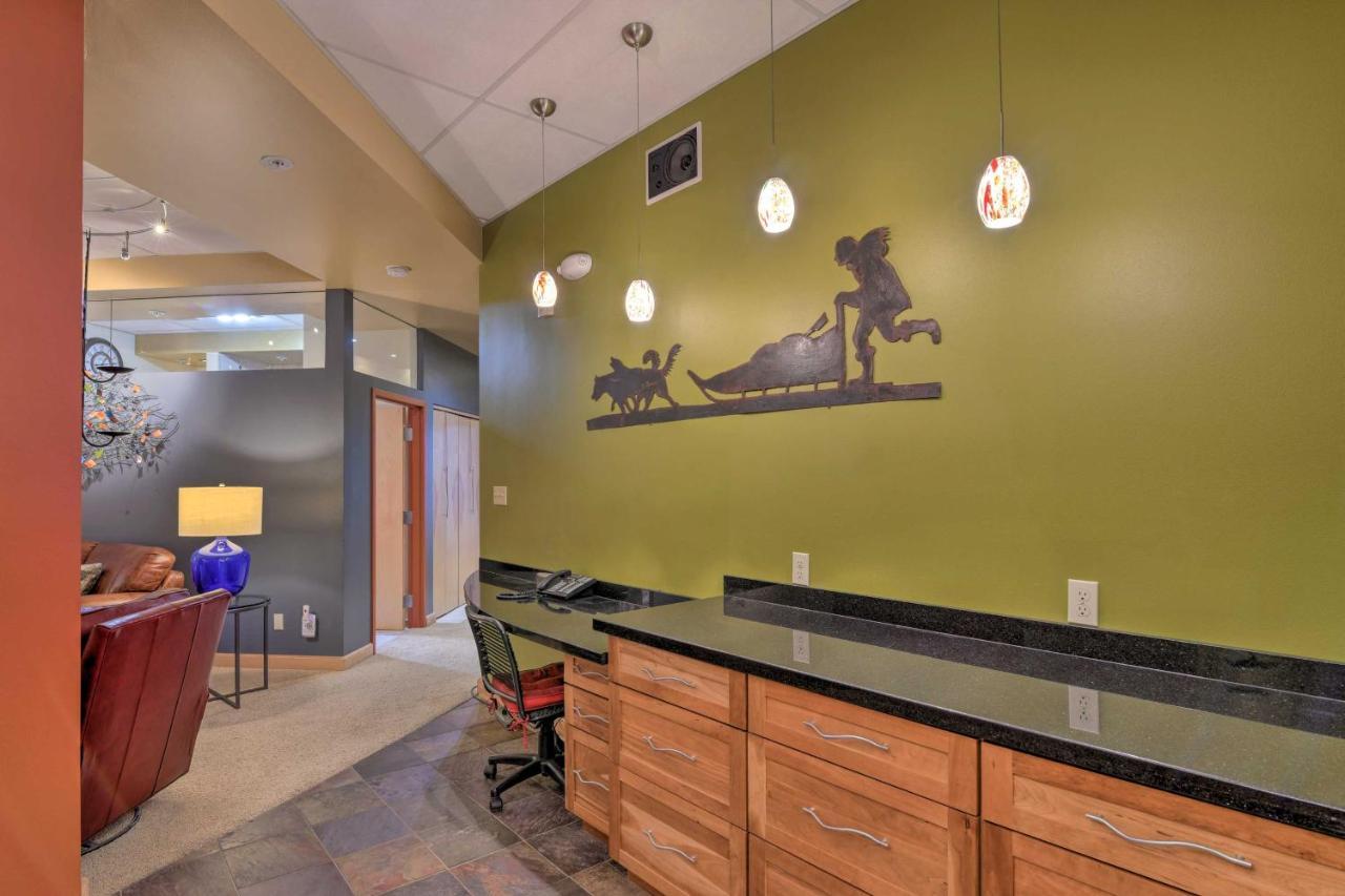 Idyllic Dtwn Anchorage Condo With Fireplace! מראה חיצוני תמונה