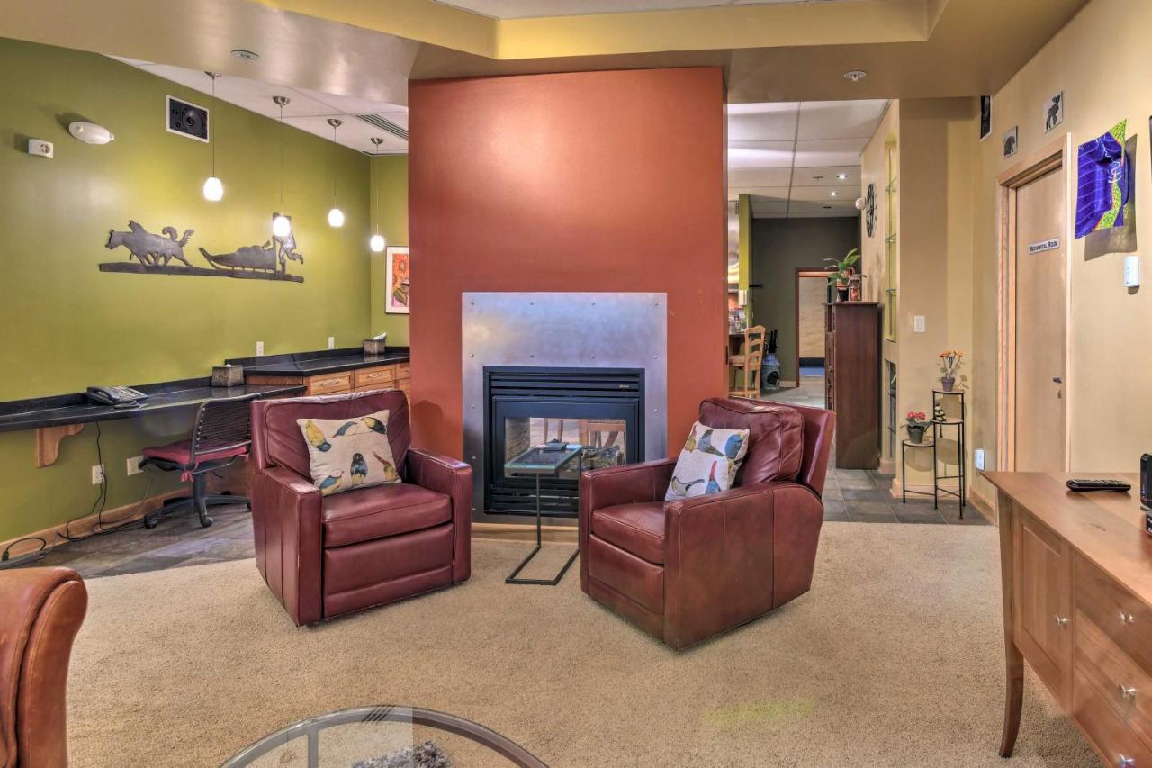 Idyllic Dtwn Anchorage Condo With Fireplace! מראה חיצוני תמונה